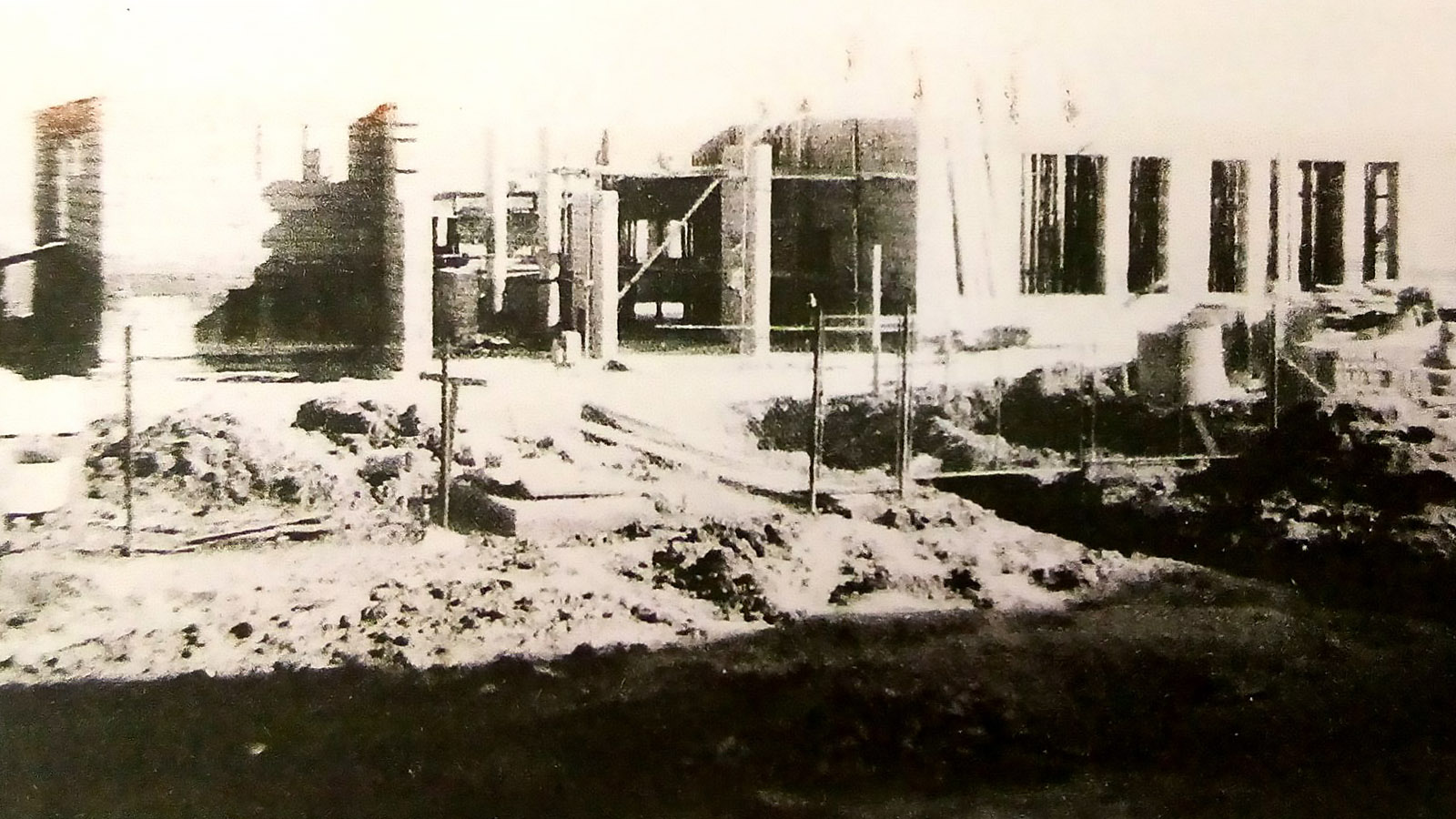 1995 - Stavebné povolenie na stavbu saleziánskeho domu